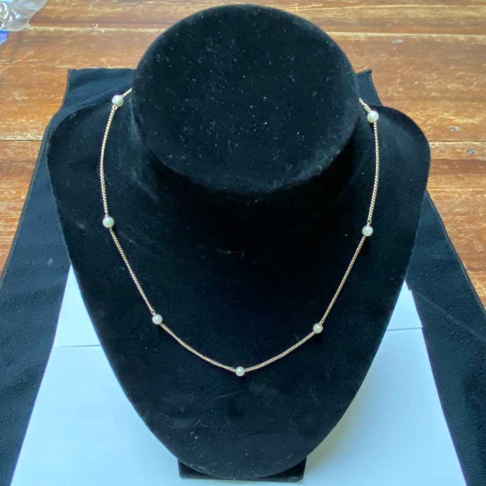 VINTAGE SARAH COVENTRY NECKLACE